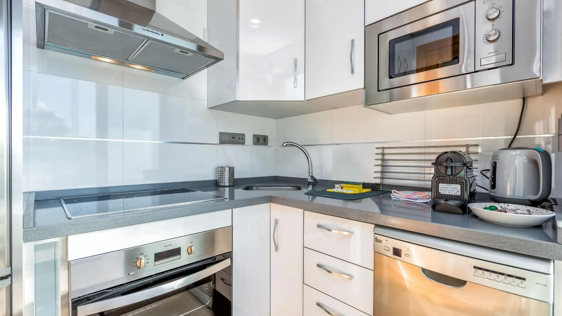Vivi Homes - Platinum Benalmadena Apartment
